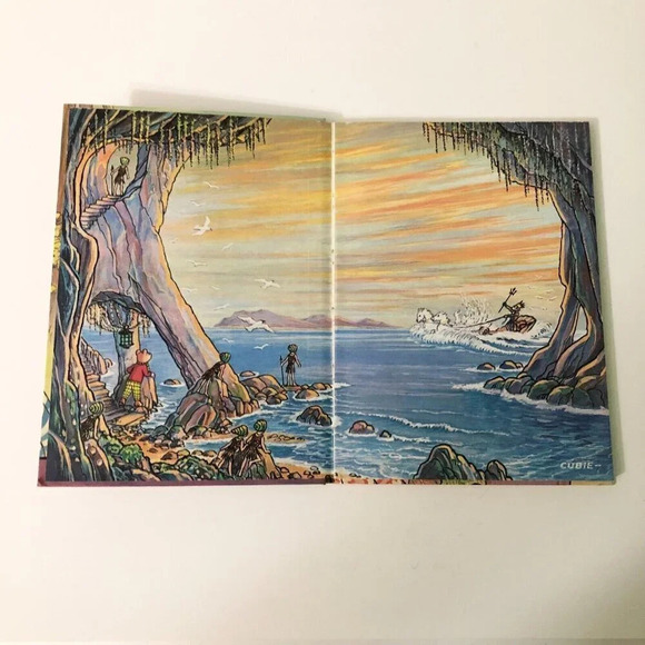 1976 Rupert The Daily Express Annual Beaverbrook Newspapers Ltd Book - Picture 6 of 16